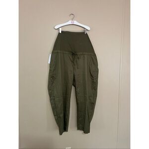 Isabel Maternity By Ingrid & Isabel Olive Green Barrel Leg Pants Woman’s Size XX